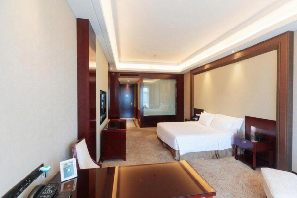 Linyi Blue Horizon International Hotel Yi He מראה חיצוני תמונה