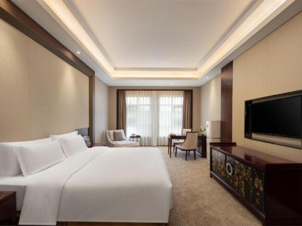 Linyi Blue Horizon International Hotel Yi He מראה חיצוני תמונה