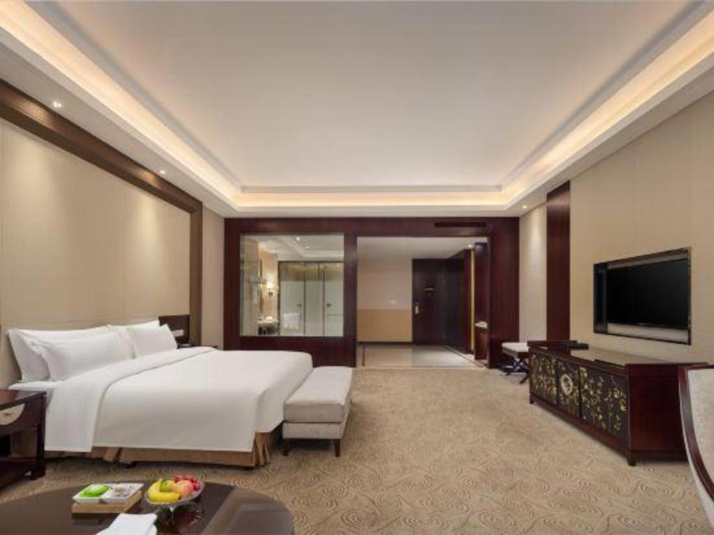 Linyi Blue Horizon International Hotel Yi He מראה חיצוני תמונה