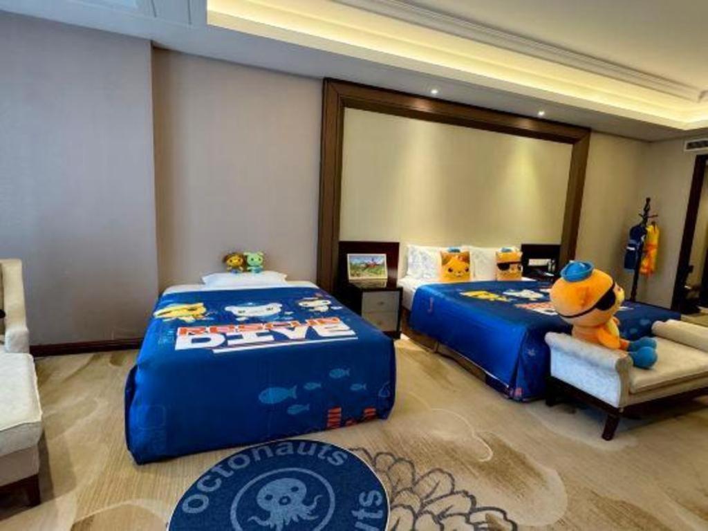 Linyi Blue Horizon International Hotel Yi He מראה חיצוני תמונה